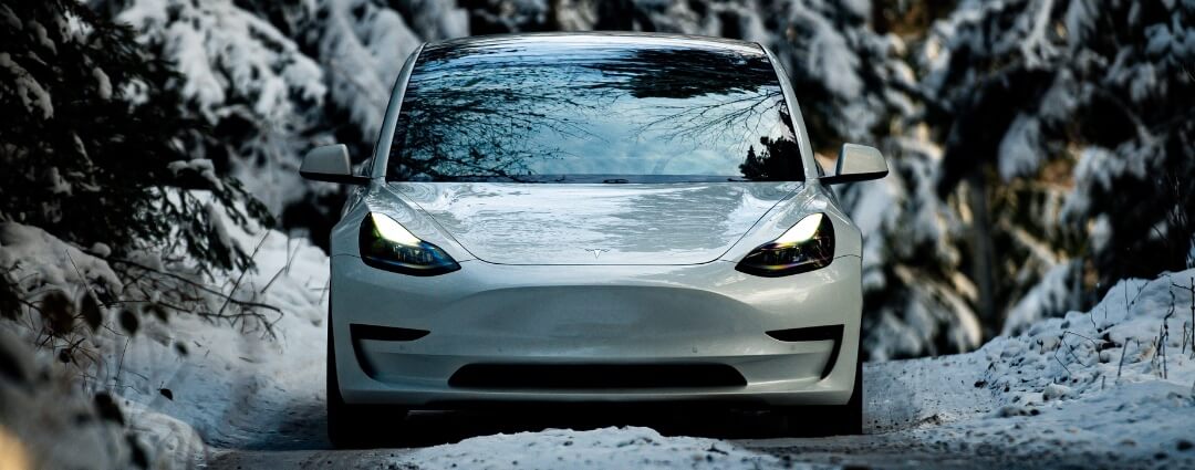 Winterreifen und Winterräder für Tesla: Top 10 Felgen und Reifen